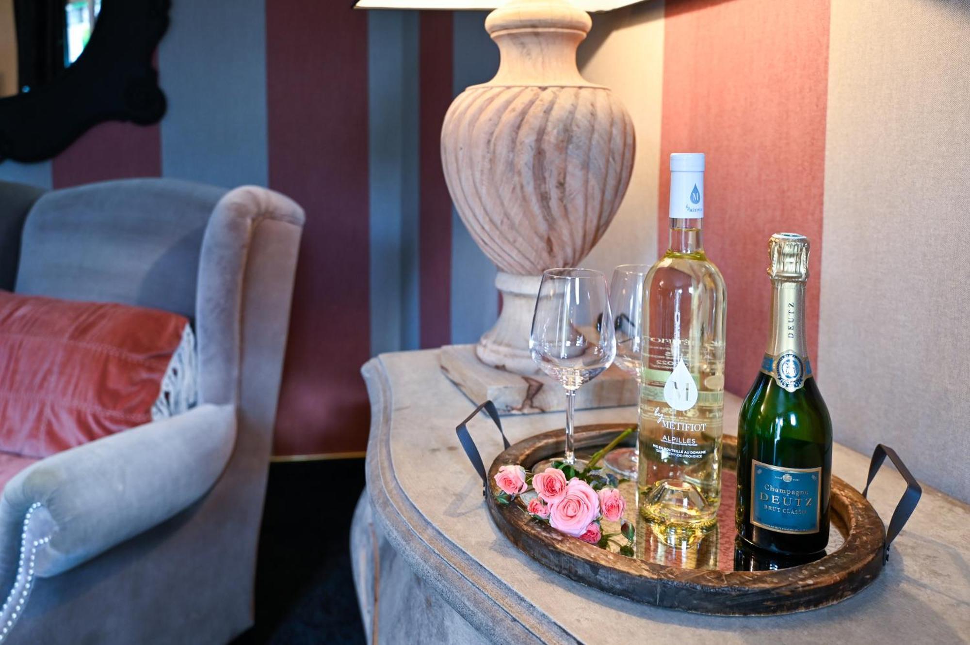 Hotel Gounod Saint-Rémy-de-Provence Εξωτερικό φωτογραφία